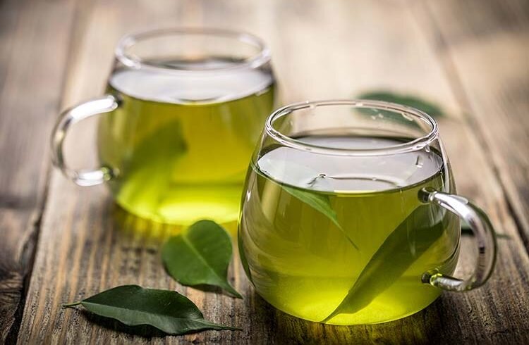  آیا چای سبز در جلوگیری از ابتلا به کرونا موثر است؟